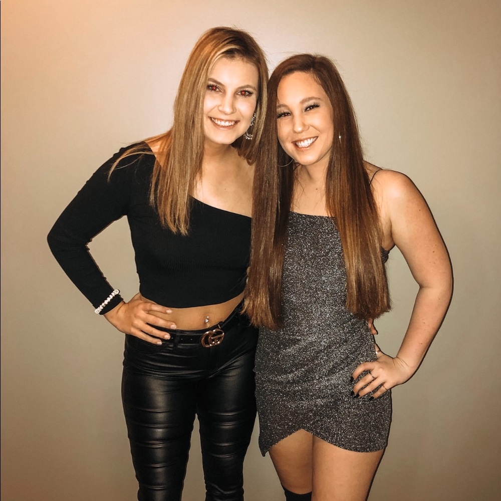 Meet your Posher, Ashley